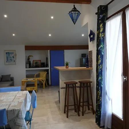 Appartement Palm'ares *